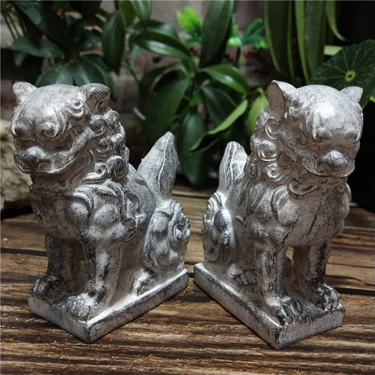 2 Pcs Lion Statue