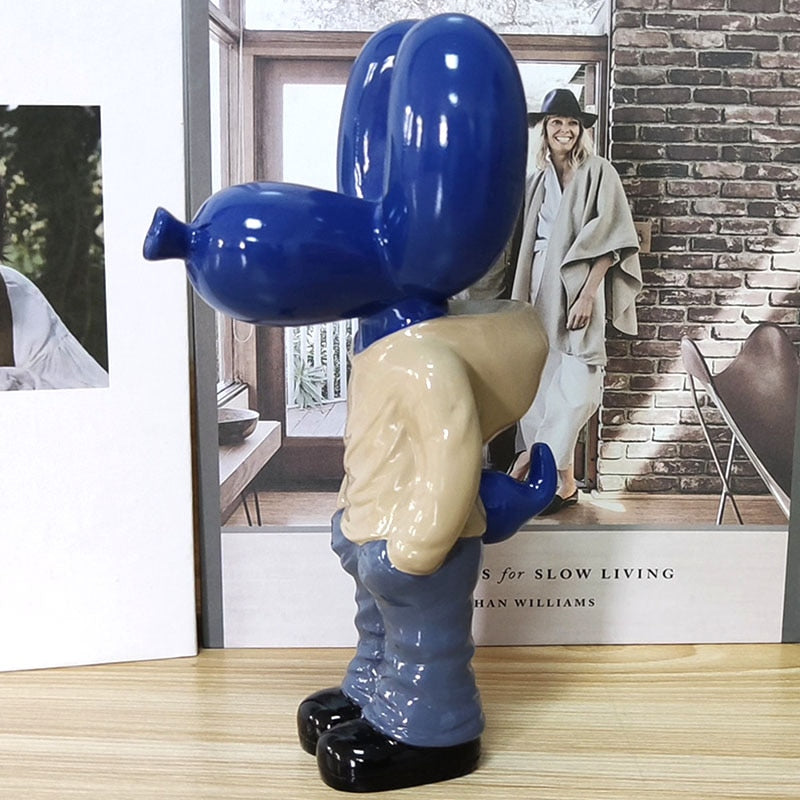 Balloon Dog Statue